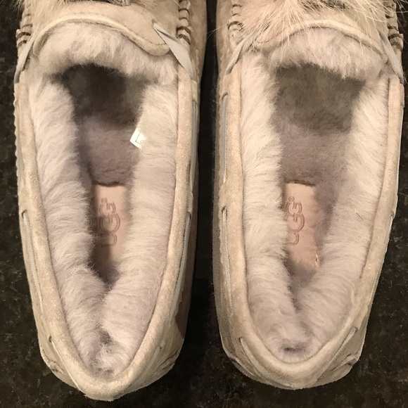 New UGG Dakota Pom Pom Slippers, Seal Grey, 7 - Picture 8 of 8